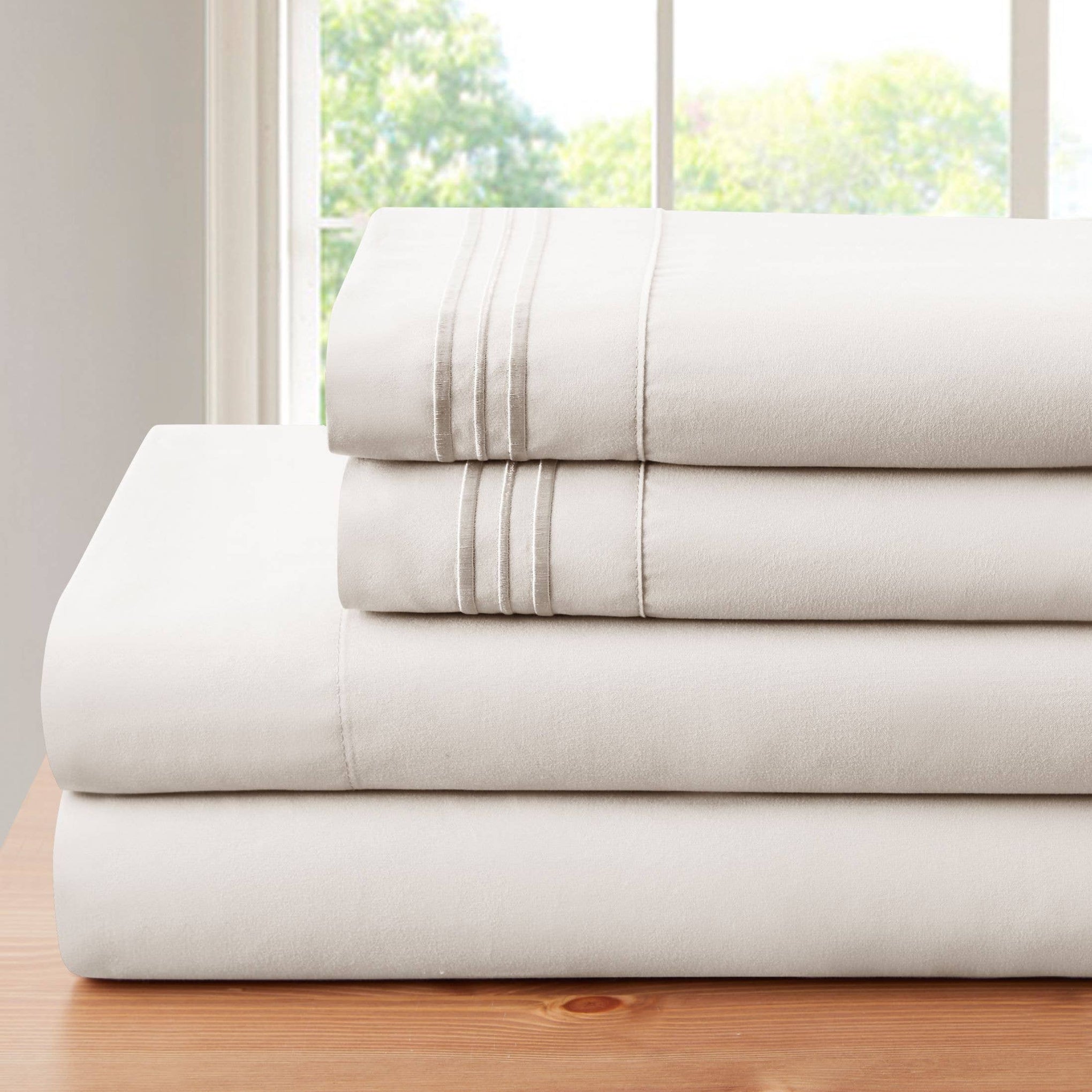 Parure de draps de luxe en bambou 4 pièces avec broderie à 3 lignes