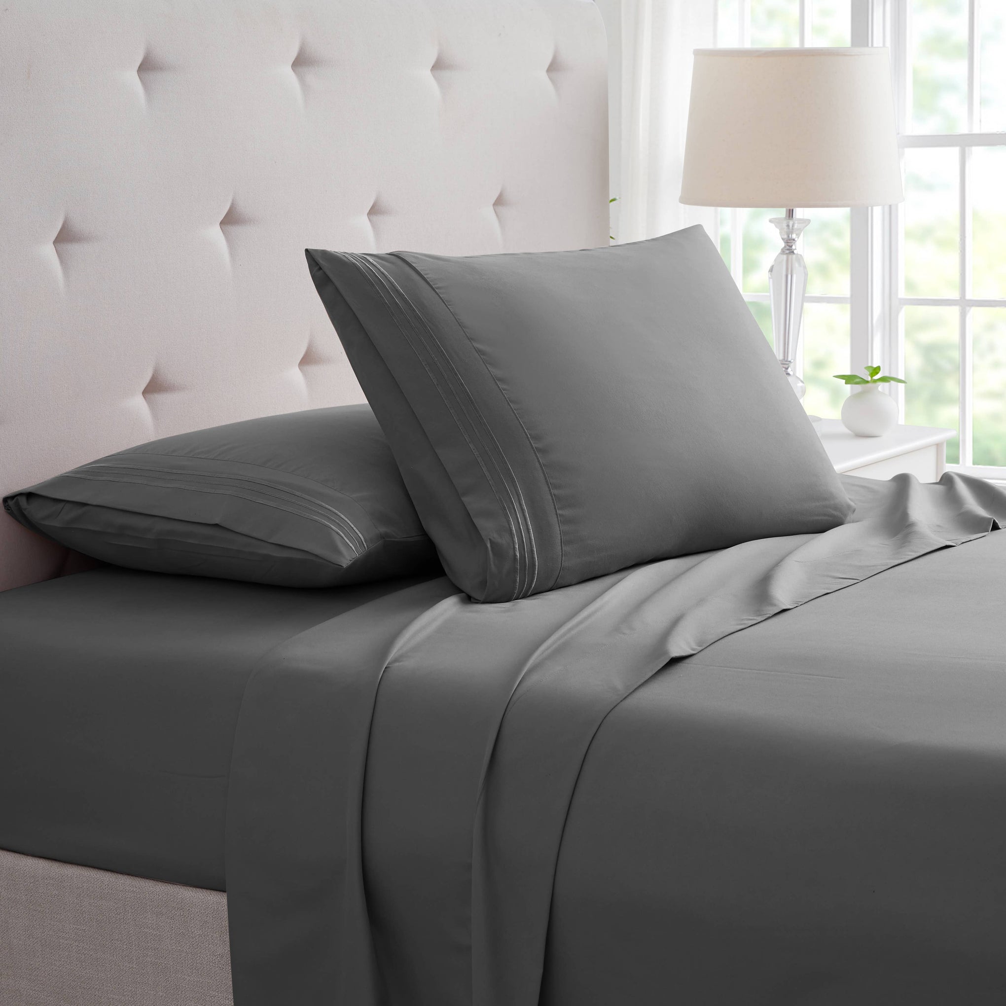 Parure de draps de luxe en bambou 4 pièces avec broderie à 3 lignes