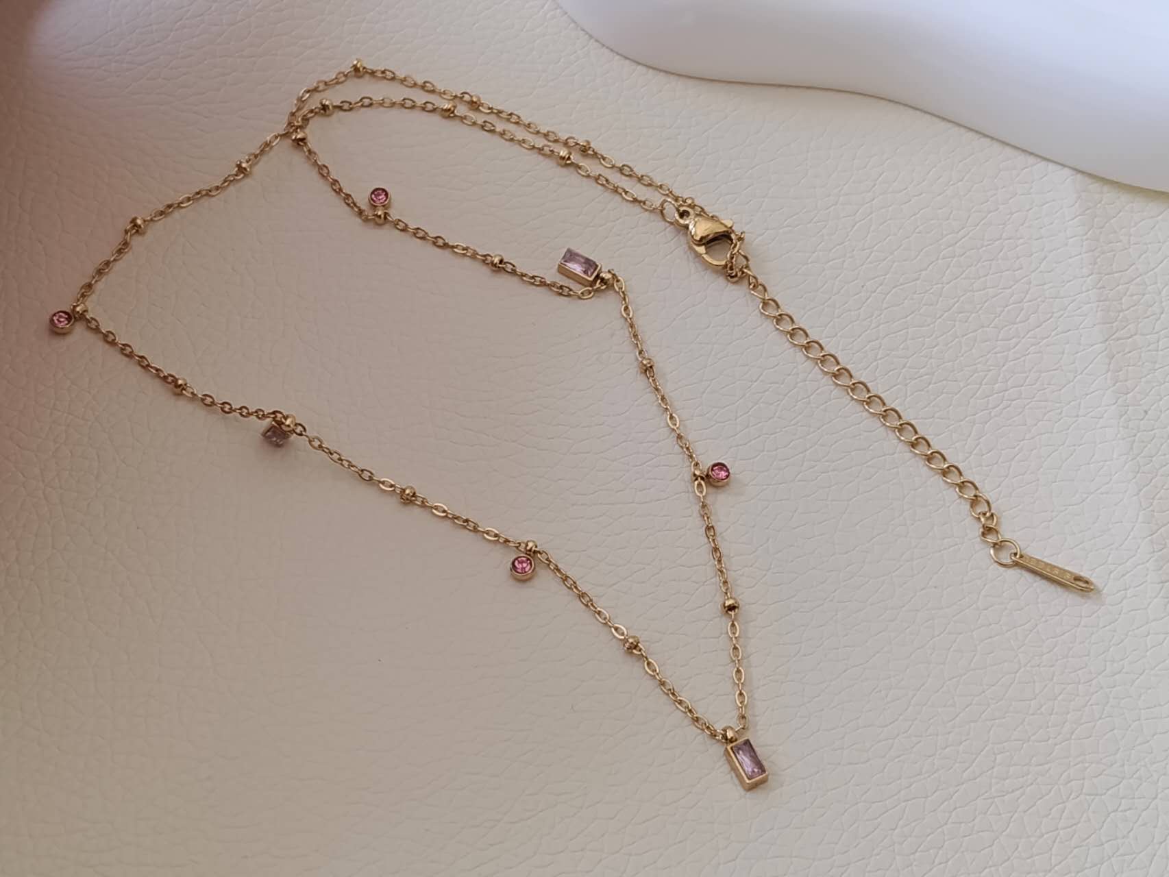 Set collier ras-de-cou avec zircones roses et bracelet en acier Plaqué or 18K