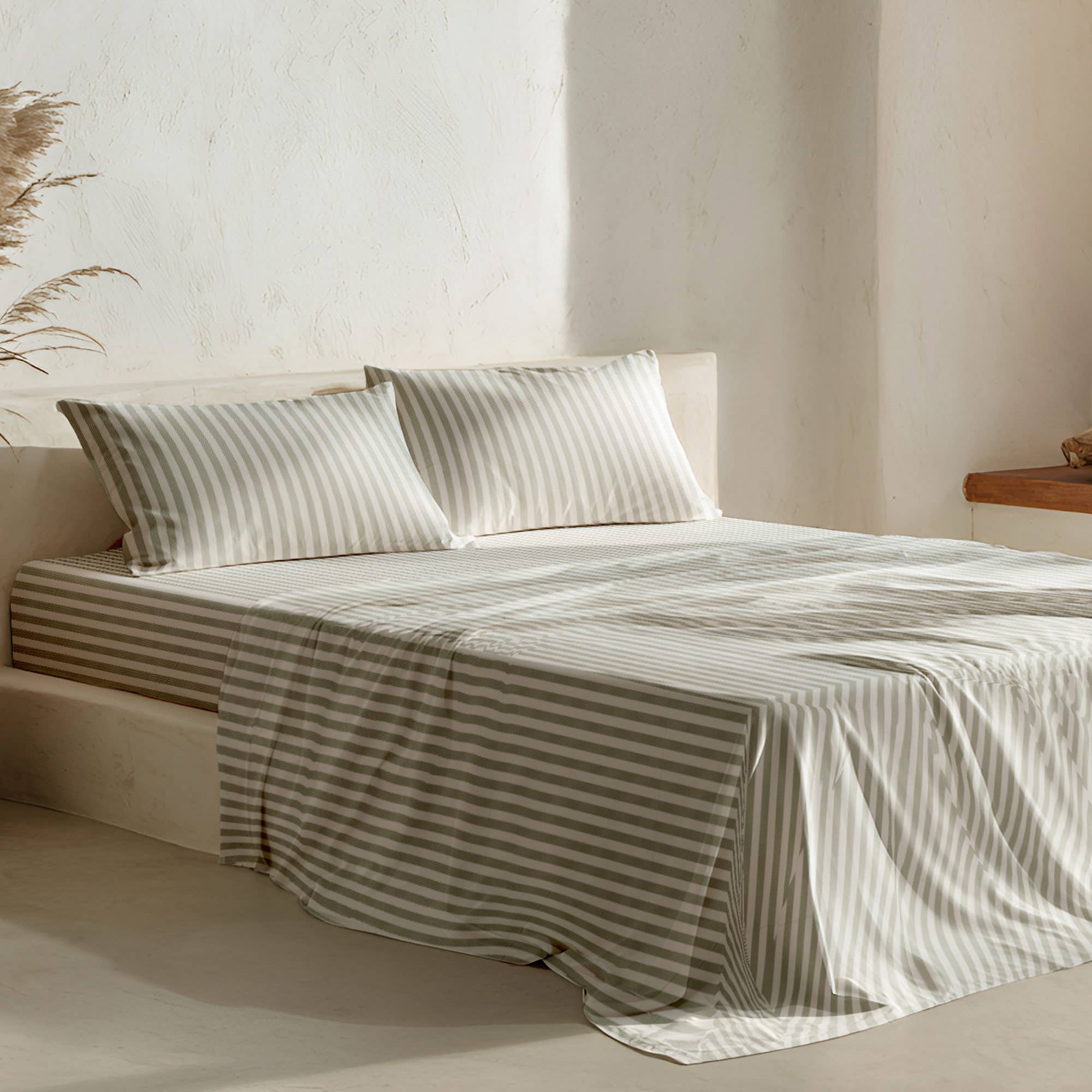 Ensemble de draps 100 % coton 3/4 pièces NUVIA:  / 180x200