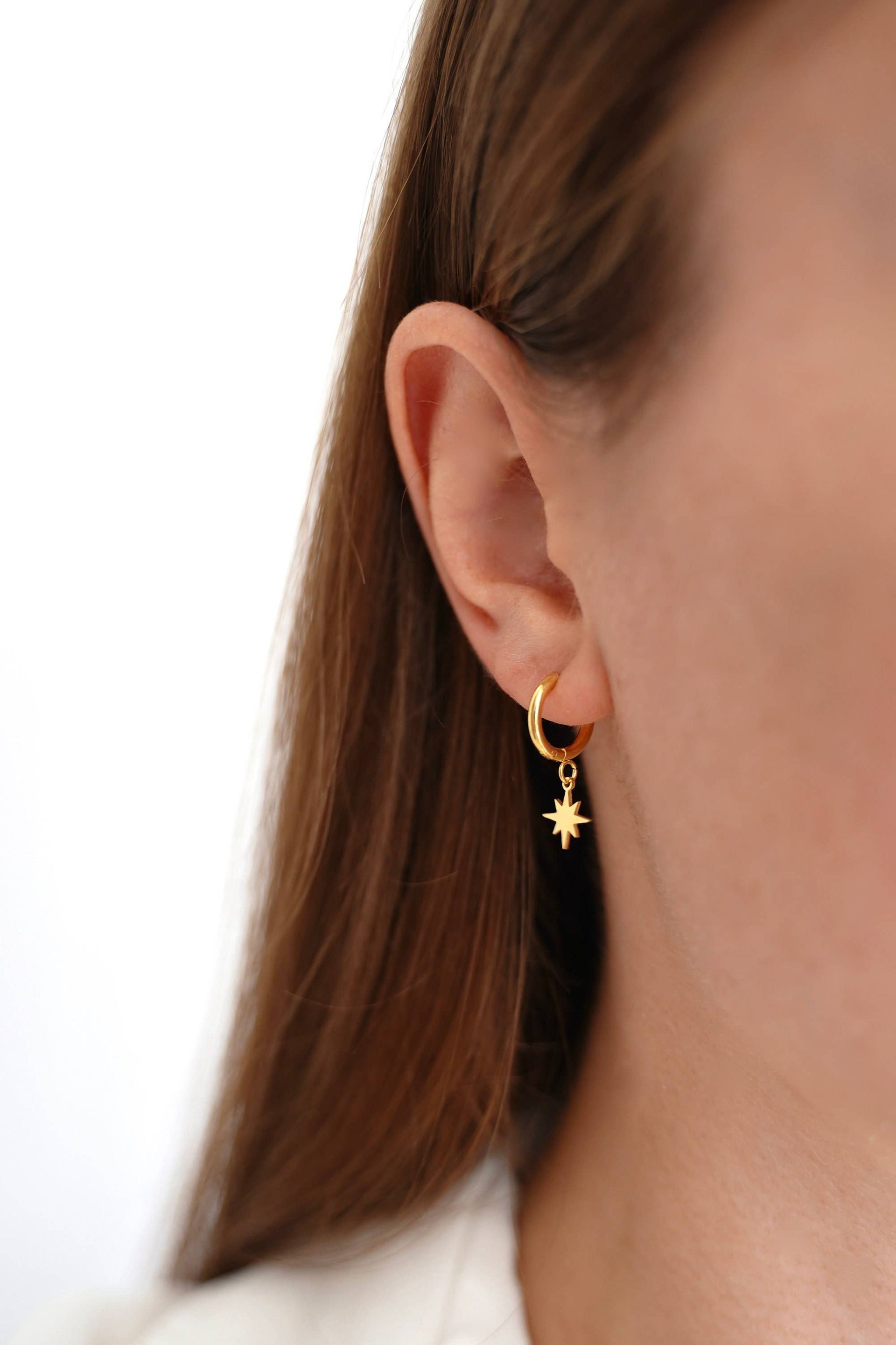 Petites créoles acier inoxydable pendentif étoile
