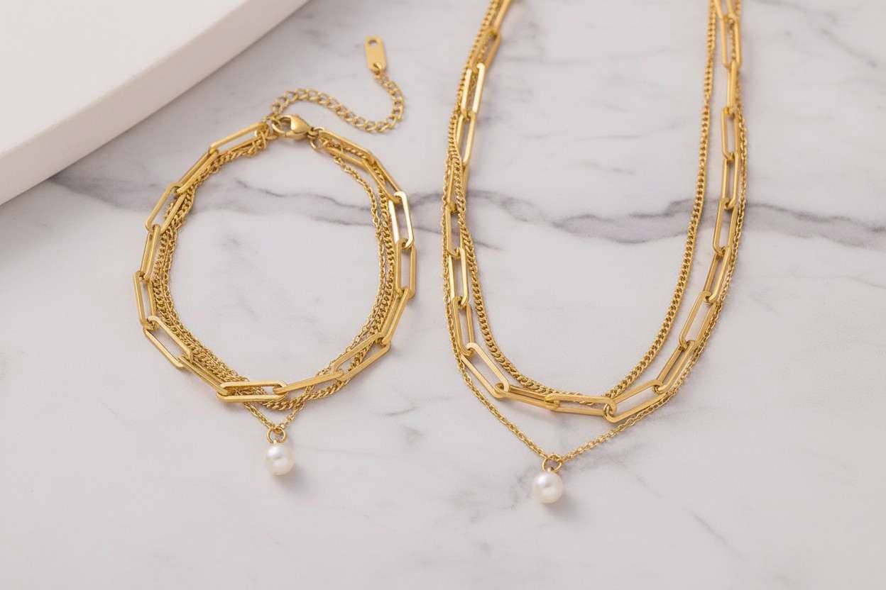 Collier avec perle en acier Plaqué Or 18K