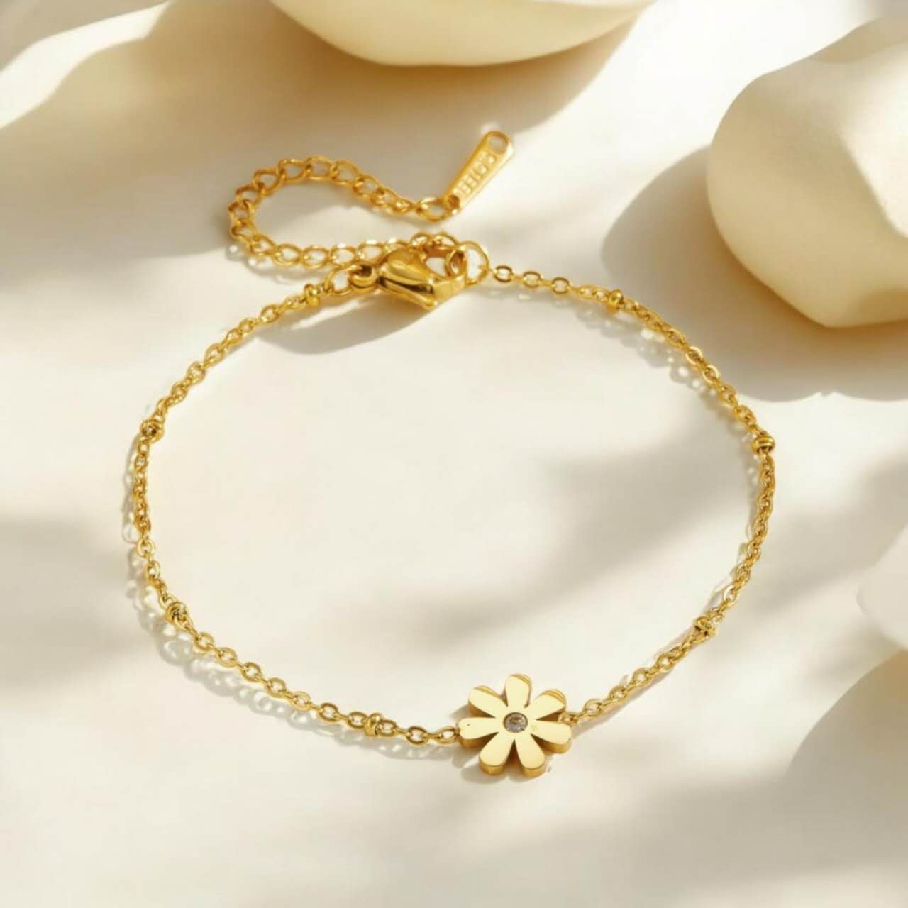 Ensemble de bijoux : collier fleur, bracelet et boucles d'oreilles en acier 18K