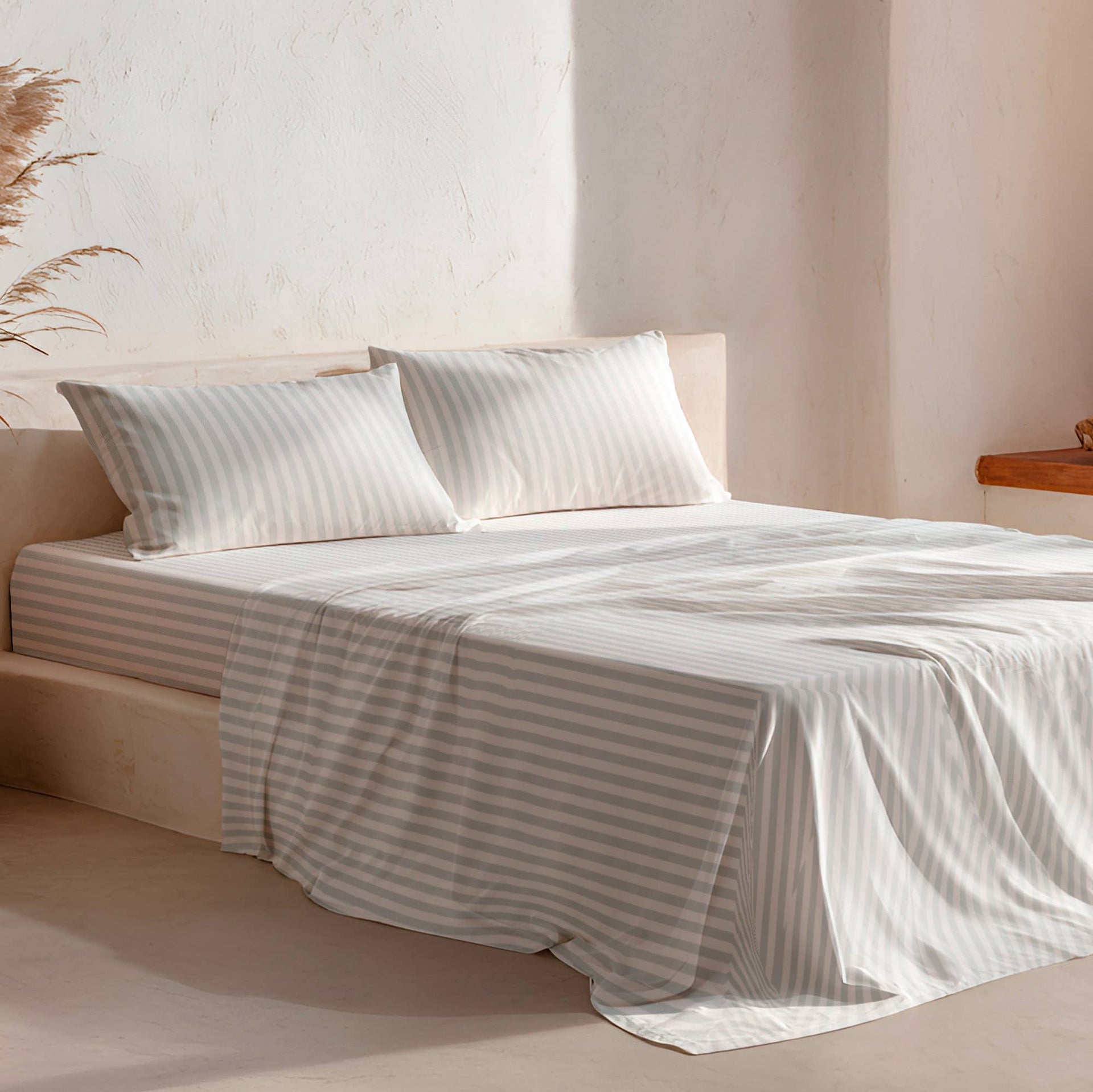 Ensemble de draps 100 % coton 3/4 pièces NUVIA:  / 180x200