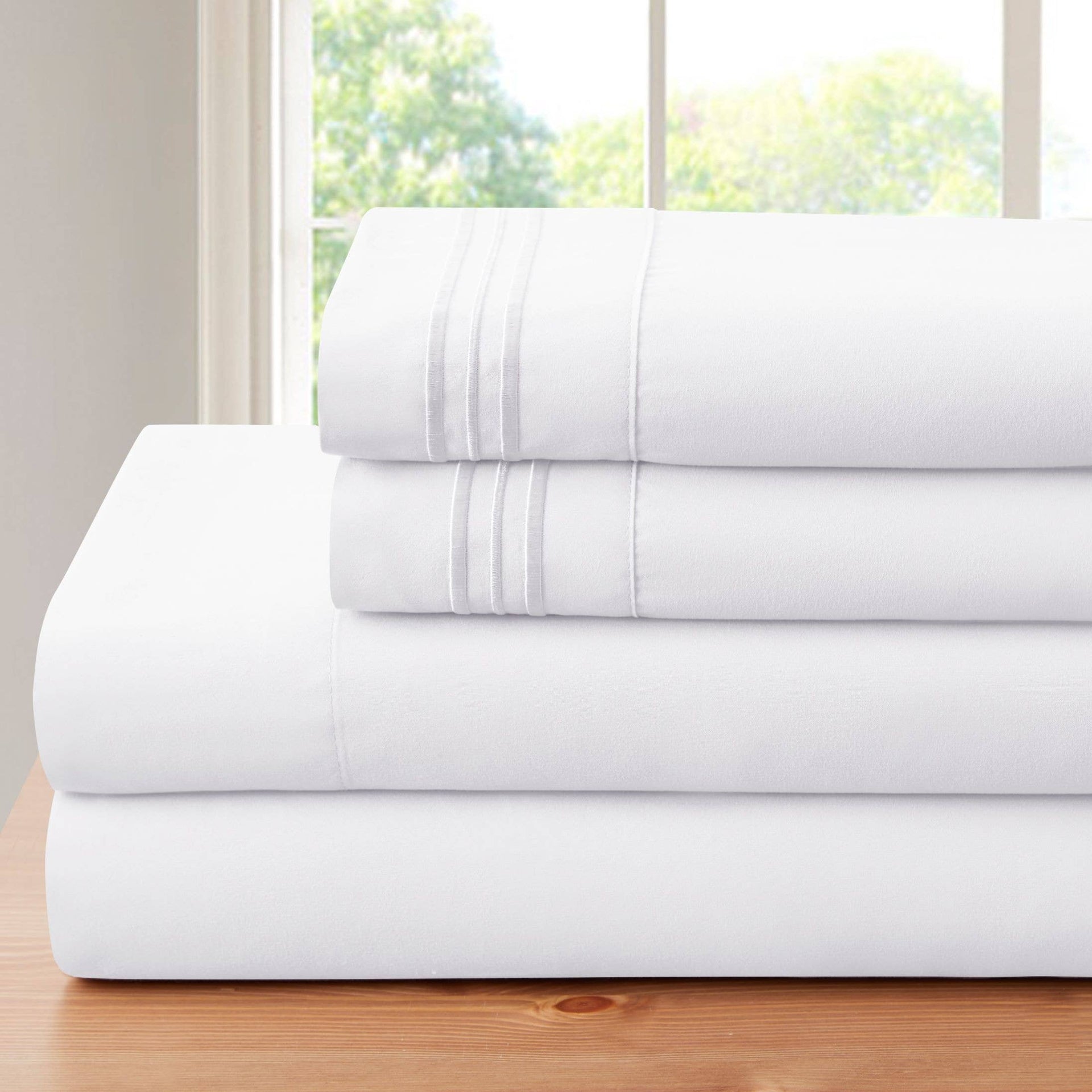 Parure de draps de luxe en bambou 4 pièces avec broderie à 3 lignes